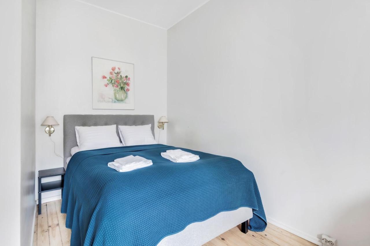 Wehost Modern Kitchen Studio With Bright Colours Apartman Helsinki Kültér fotó
